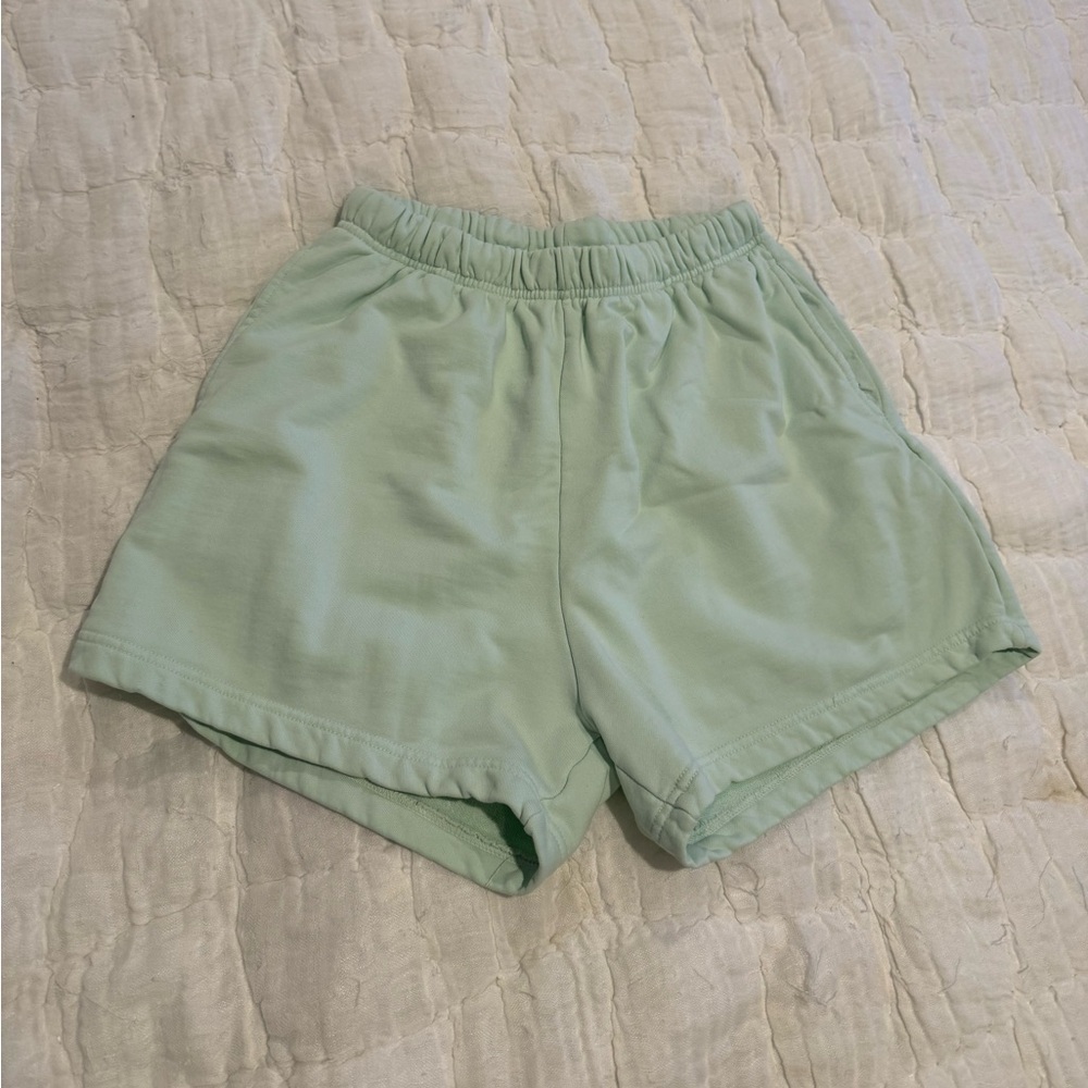 Daily Drills Sweat Shorts in Surf M/L Worn Once Like New Condition